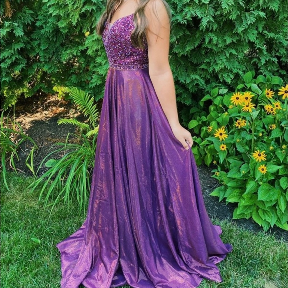 BRAND NEW PROM DRESS